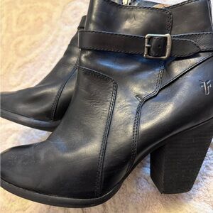 Black Block Heel Ankle Boots - FRYE -9.5